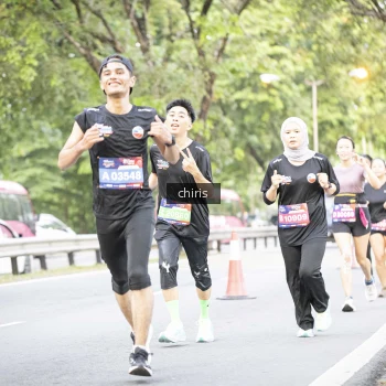 Runner Photo 3900705