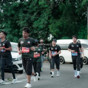 Runner Photo 3900728
