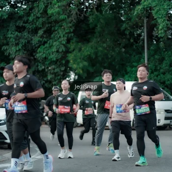 Runner Photo 3900754