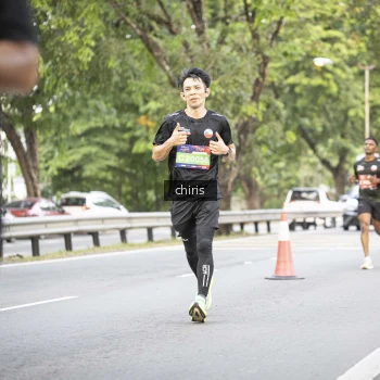 Runner Photo 3900814