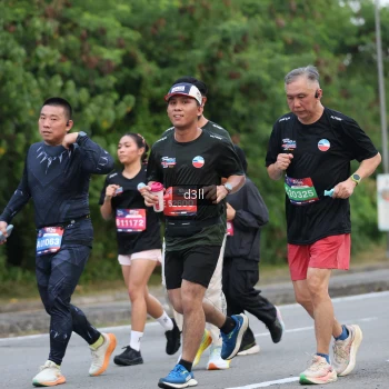 Runner Photo 3900822