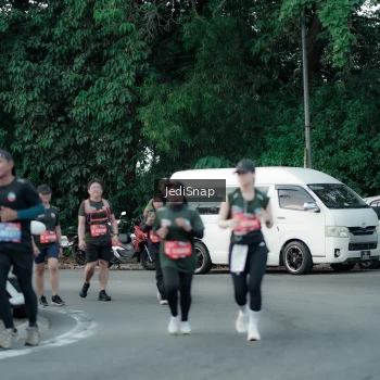 Runner Photo 3900900