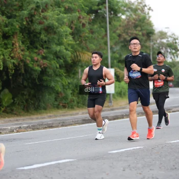Runner Photo 3900909