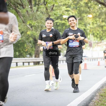 Runner Photo 3900916