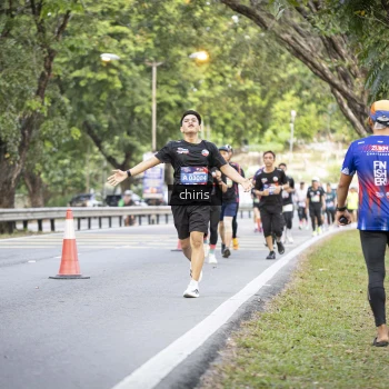 Runner Photo 3900965