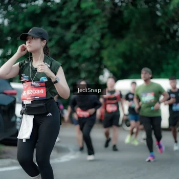 Runner Photo 3900974