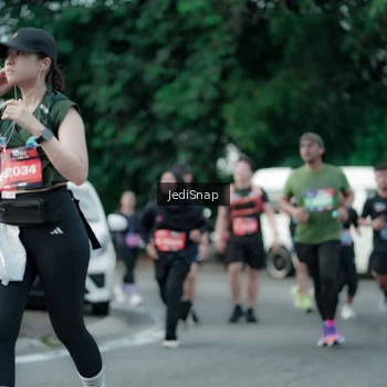 Runner Photo 3900977