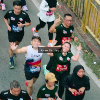 Runner Photo 3900984