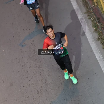 Runner Photo 3901015
