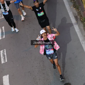 Runner Photo 3901046