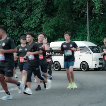 Runner Photo 3901076