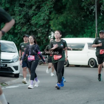 Runner Photo 3901117