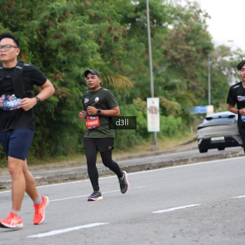Runner Photo 3901155