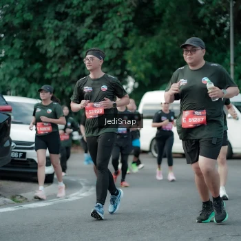 Runner Photo 3901182