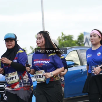 Runner Photo 3901211