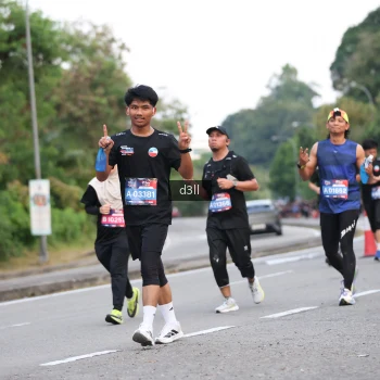 Runner Photo 3901245