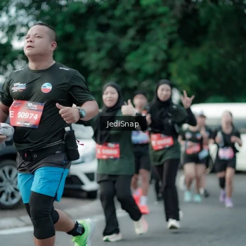 Runner Photo 3901330