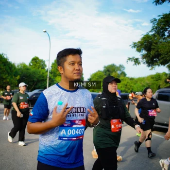Runner Photo 3901448