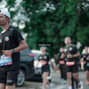 Runner Photo 3901514