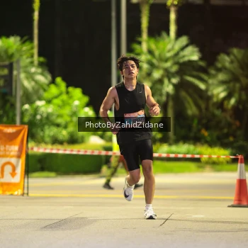 Runner Photo 3901517