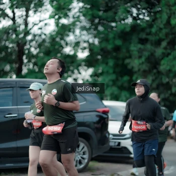 Runner Photo 3901554
