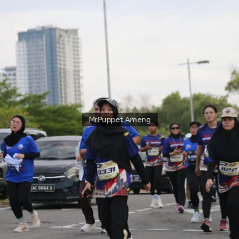 Runner Photo 3901565