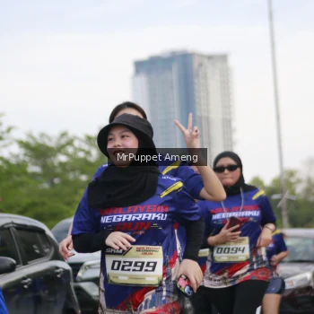 Runner Photo 3901576