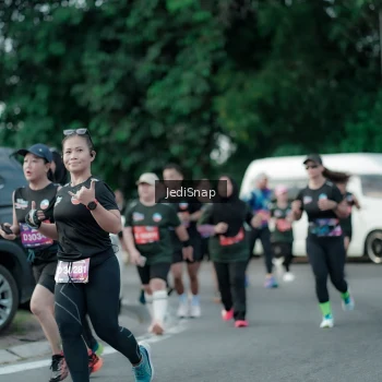 Runner Photo 3901605