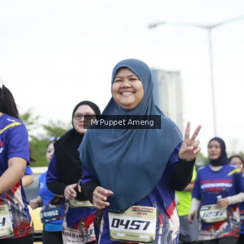 Runner Photo 3901645