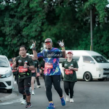 Runner Photo 3901714