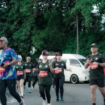 Runner Photo 3901737