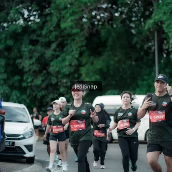 Runner Photo 3901743