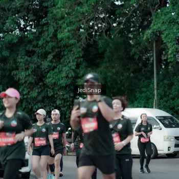 Runner Photo 3901744