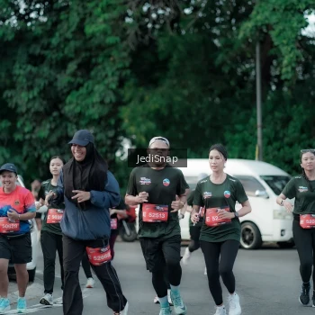 Runner Photo 3901828
