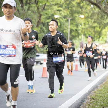 Runner Photo 3901940