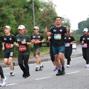 Runner Photo 3902013