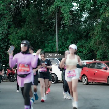 Runner Photo 3902068