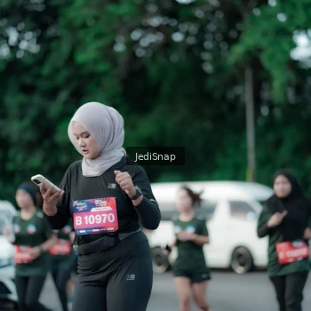 Runner Photo 3902111