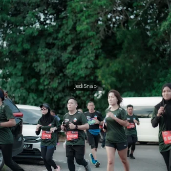 Runner Photo 3902140