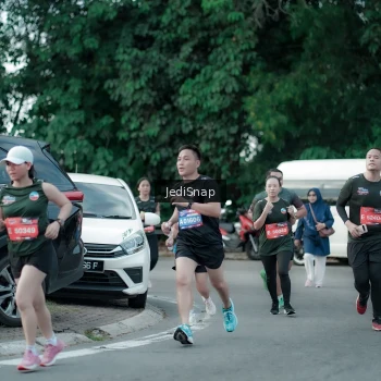 Runner Photo 3902178