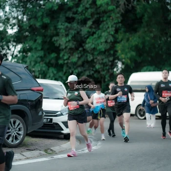 Runner Photo 3902206