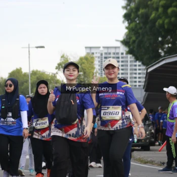 Runner Photo 3902260