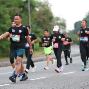 Runner Photo 3902261
