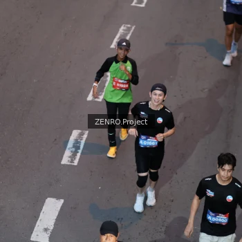 Runner Photo 3902284