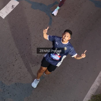 Runner Photo 3902292