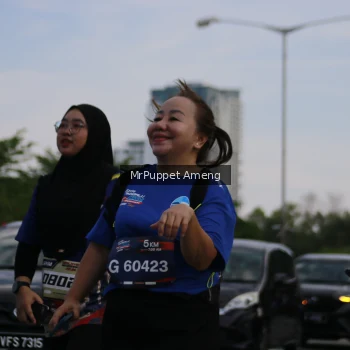 Runner Photo 3902343