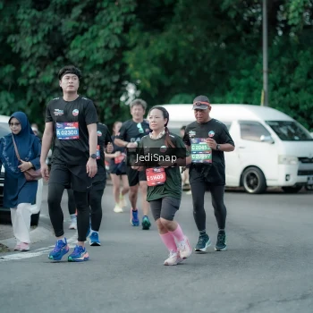 Runner Photo 3902363