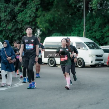 Runner Photo 3902376