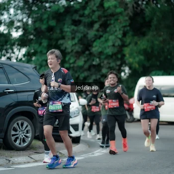 Runner Photo 3902386
