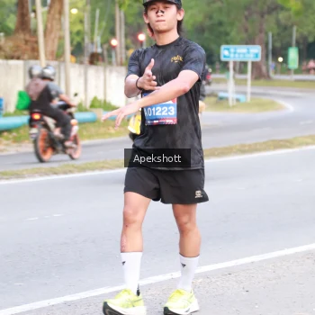 Runner Photo 3902392